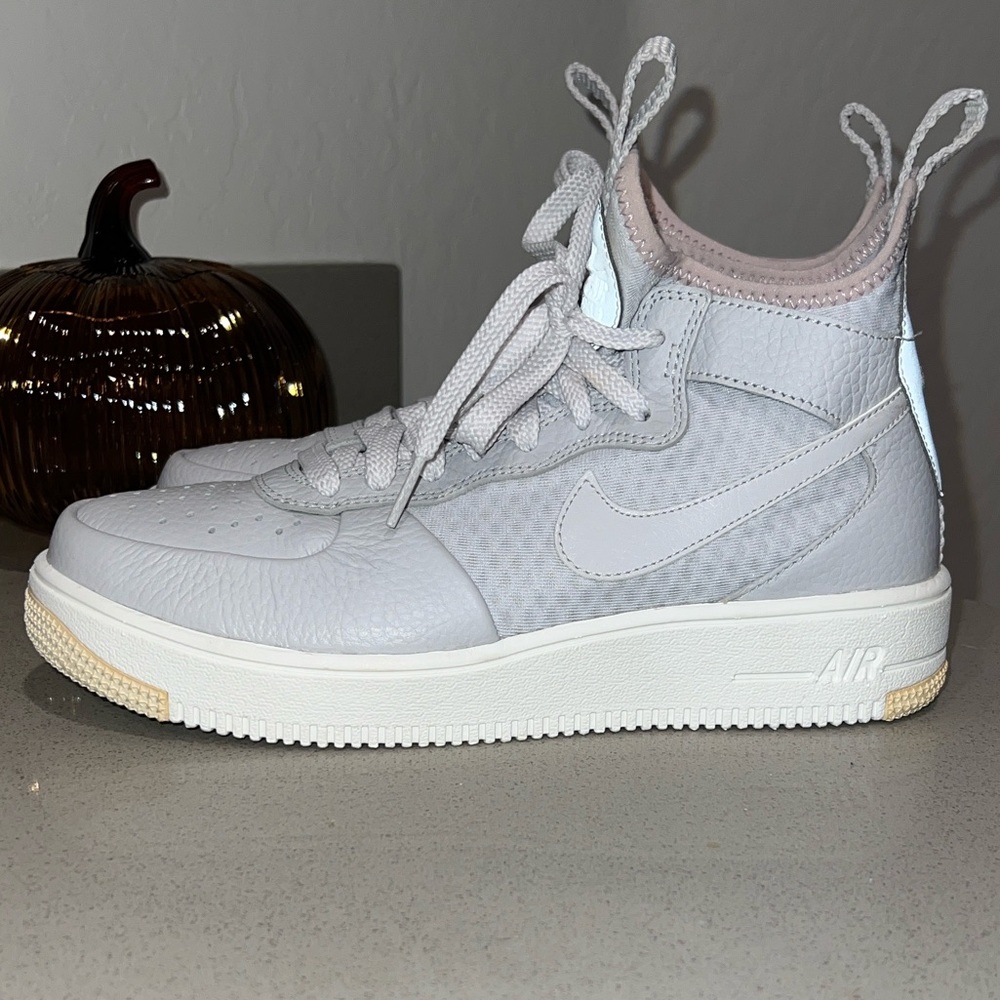 Nike Air Force 1 Ultraforce Gray Mid High-Top Sneakers BNWOT Size 8